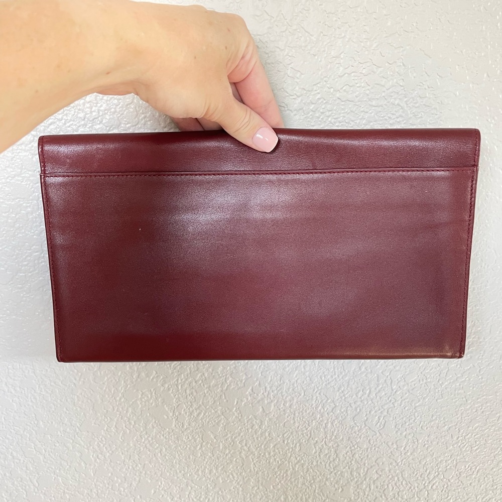 SOLD: Vintage Cartier Clutch Wine/Burgundy with Gold Hardware ❤️❤️❤️ - Picture 2 of 16